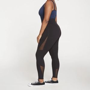 Universal Standard Geo Mesh Leggings - Black, XL